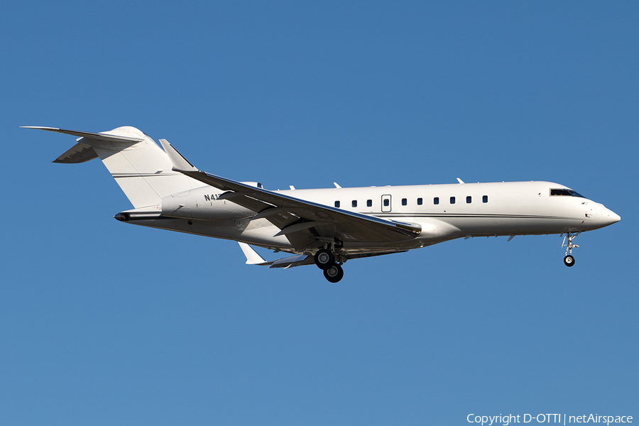 Executive Jet Management Bombardier BD-700-1A11 Global 5000 (N417CS) | Photo 361919