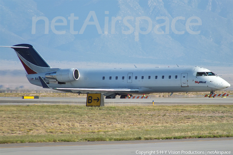 SkyWest Airlines Bombardier CRJ-200LR (N417SW) | Photo 11182
