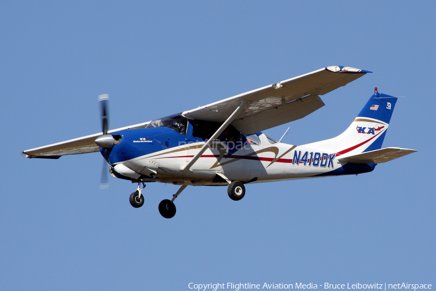 (Private) Cessna 210D Centurion (N418DK) | Photo 158478