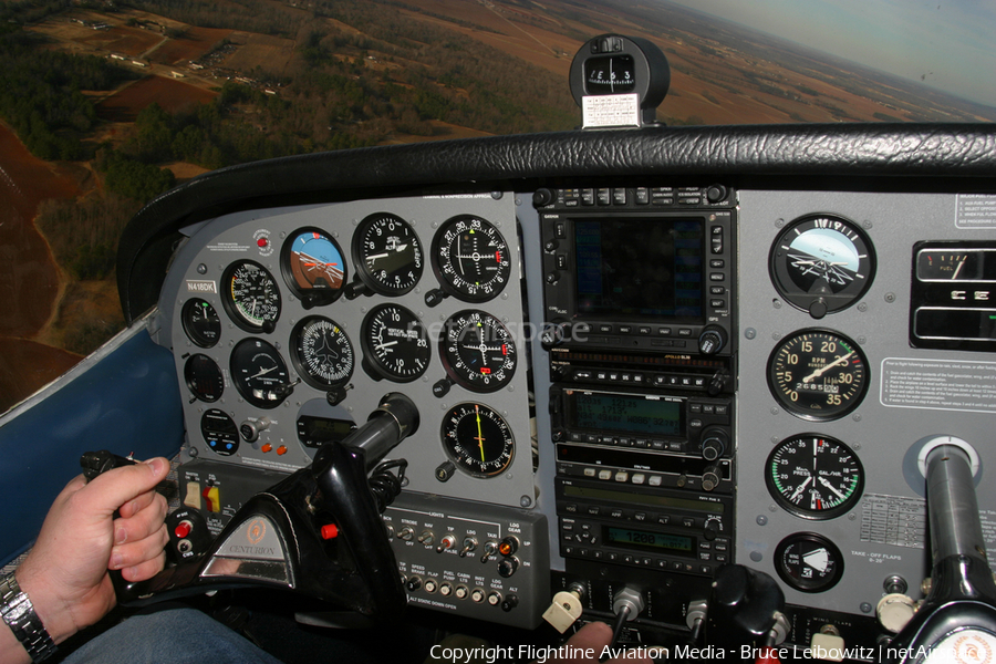 (Private) Cessna 210D Centurion (N418DK) | Photo 178020