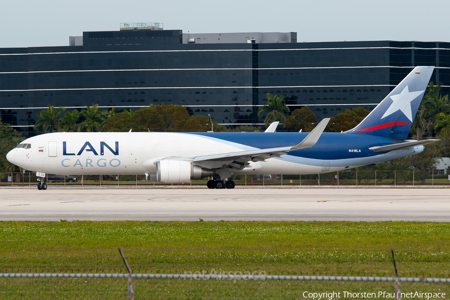 LAN Cargo Boeing 767-316F(ER) (N418LA) | Photo 101223
