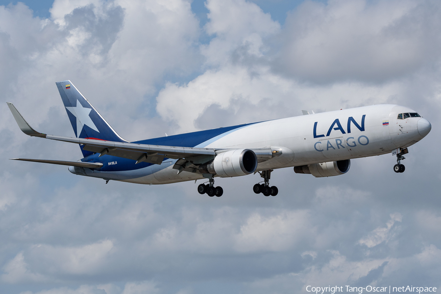 LAN Cargo Boeing 767-316F(ER) (N418LA) | Photo 449352