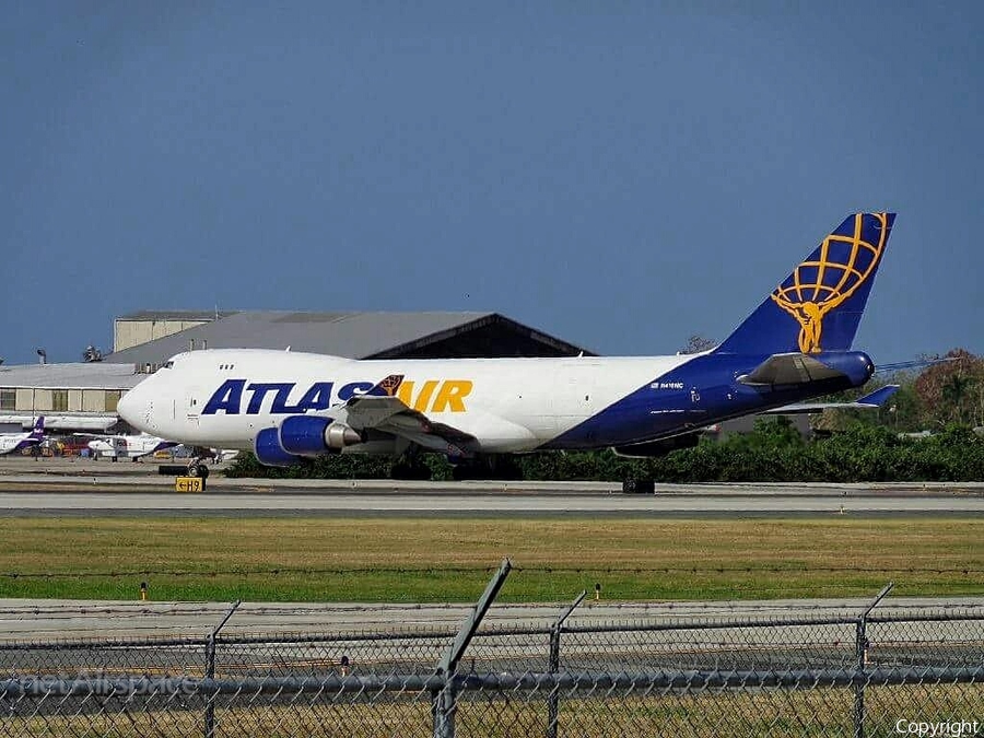 Atlas Air Boeing 747-47UF (N418MC) | Photo 75414