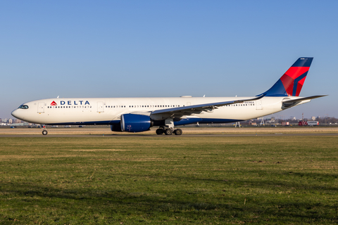 Delta Air Lines Airbus A330-941N (N419DX) at  Amsterdam - Schiphol, Netherlands