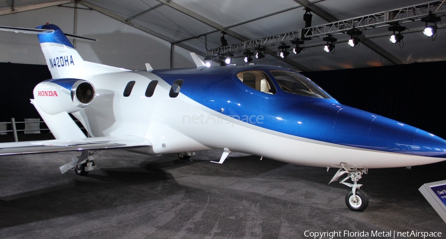 Honda Aircraft Honda HA-420 HondaJet (N420HA) | Photo 300397
