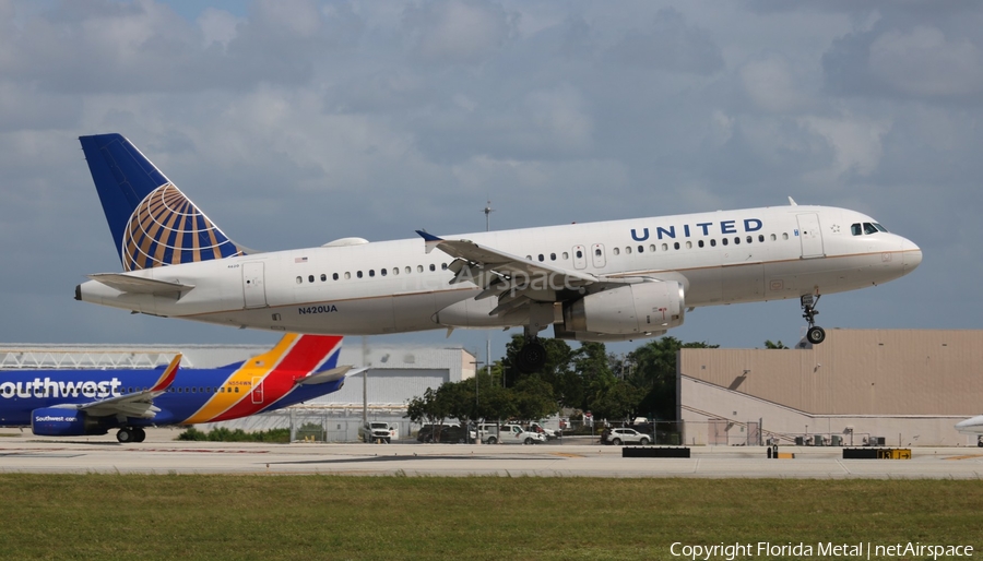 United Airlines Airbus A320-232 (N420UA) | Photo 583480