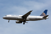United Airlines Airbus A320-232 (N420UA) at  Washington - Dulles International, United States