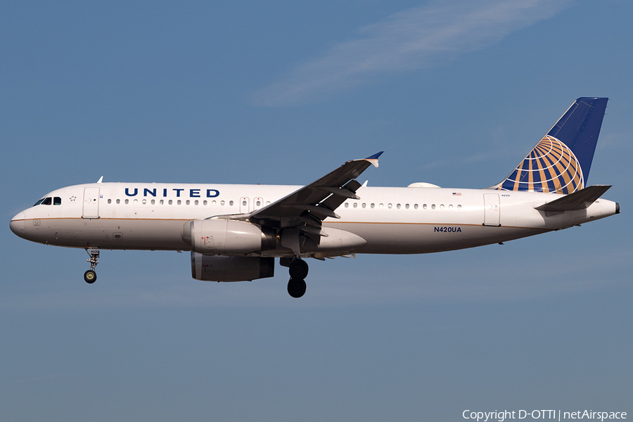 United Airlines Airbus A320-232 (N420UA) | Photo 143083