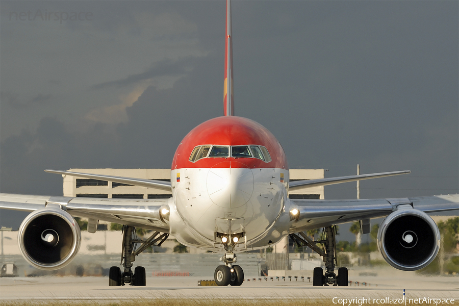 Avianca Boeing 767-2B1(ER) (N421AV) | Photo 8774
