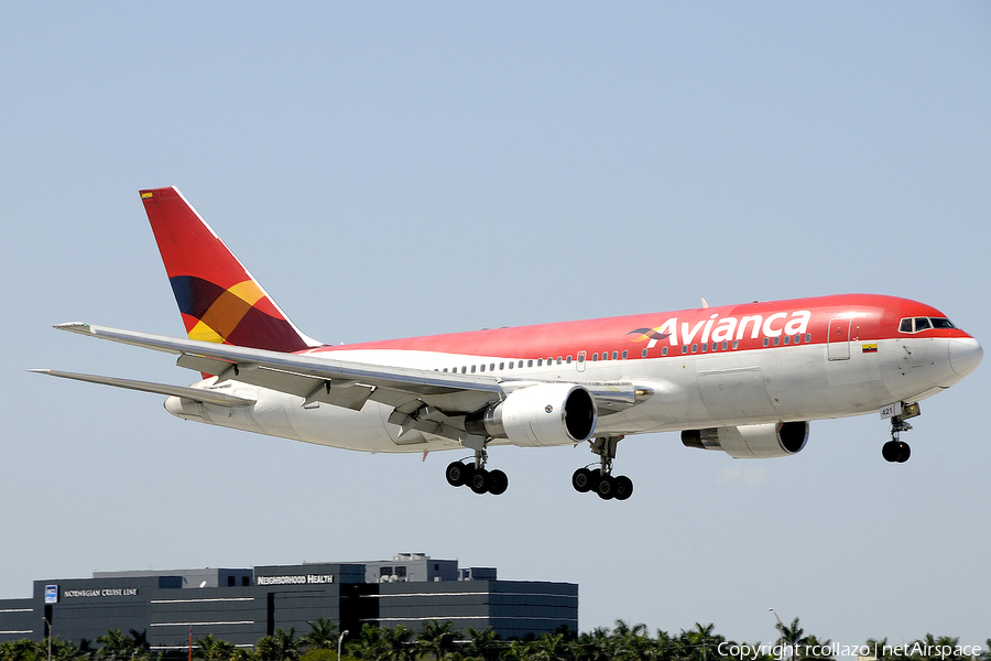 Avianca Boeing 767-2B1(ER) (N421AV) | Photo 9325