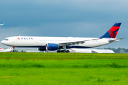 Delta Air Lines Airbus A330-941N (N421DX) at  Paris - Charles de Gaulle (Roissy), France