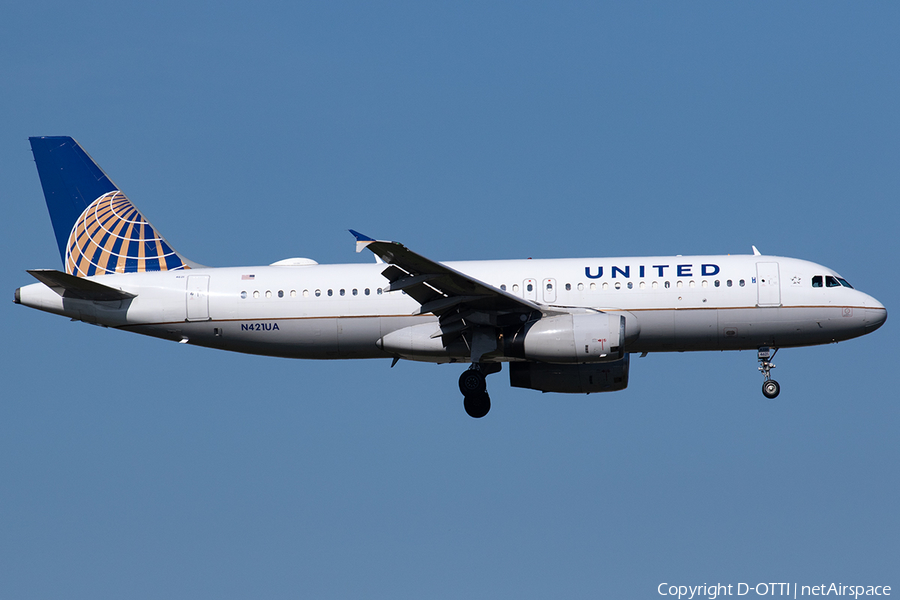 United Airlines Airbus A320-232 (N421UA) | Photo 601580