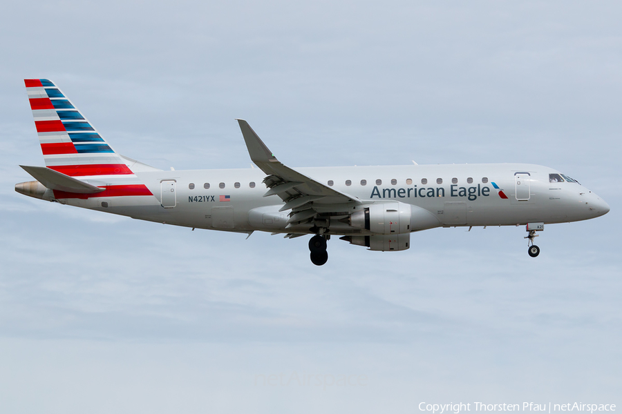 American Eagle (Republic Airlines) Embraer ERJ-175LR (ERJ-170-200LR) (N421YX) | Photo 101224