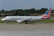 American Eagle (Republic Airlines) Embraer ERJ-175LR (ERJ-170-200LR) (N421YX) at  Minneapolis - St. Paul International, United States