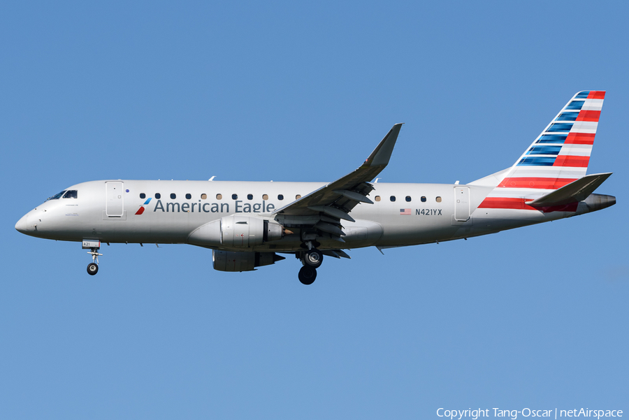 American Eagle (Republic Airlines) Embraer ERJ-175LR (ERJ-170-200LR) (N421YX) | Photo 464046