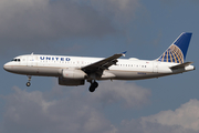 United Airlines Airbus A320-232 (N422UA) at  Los Angeles - International, United States