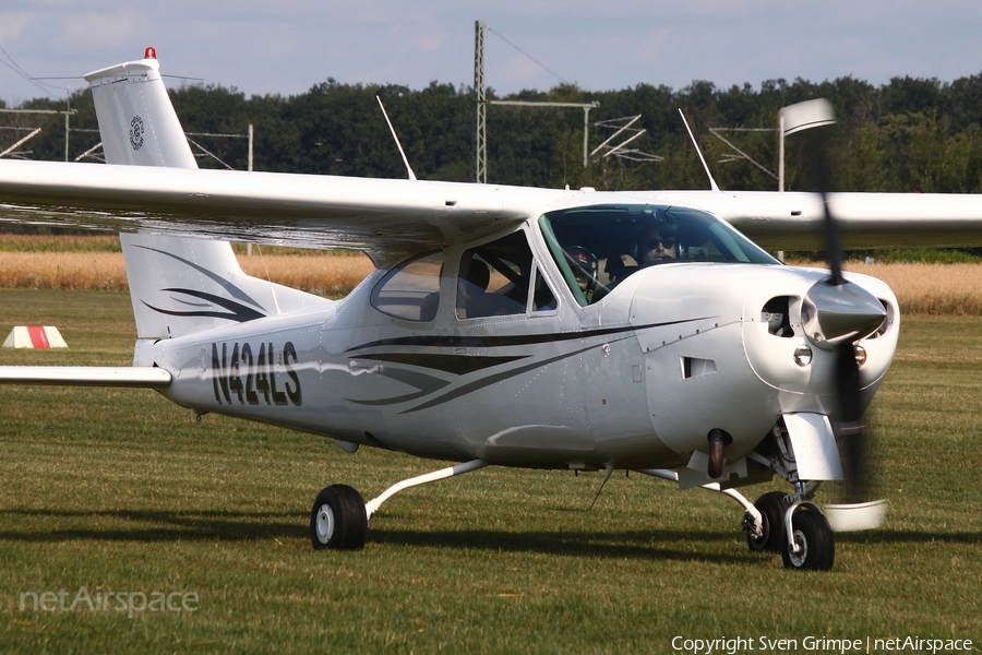 (Private) Cessna F177RG Cardinal (N424LS) | Photo 470770