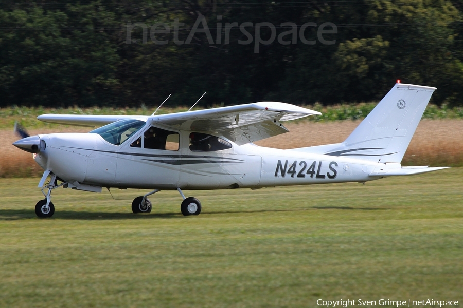 (Private) Cessna F177RG Cardinal (N424LS) | Photo 471319