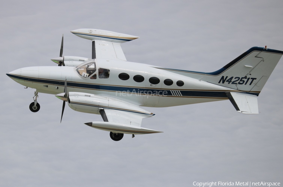 (Private) Cessna 421B Golden Eagle (N4251T) | Photo 307507