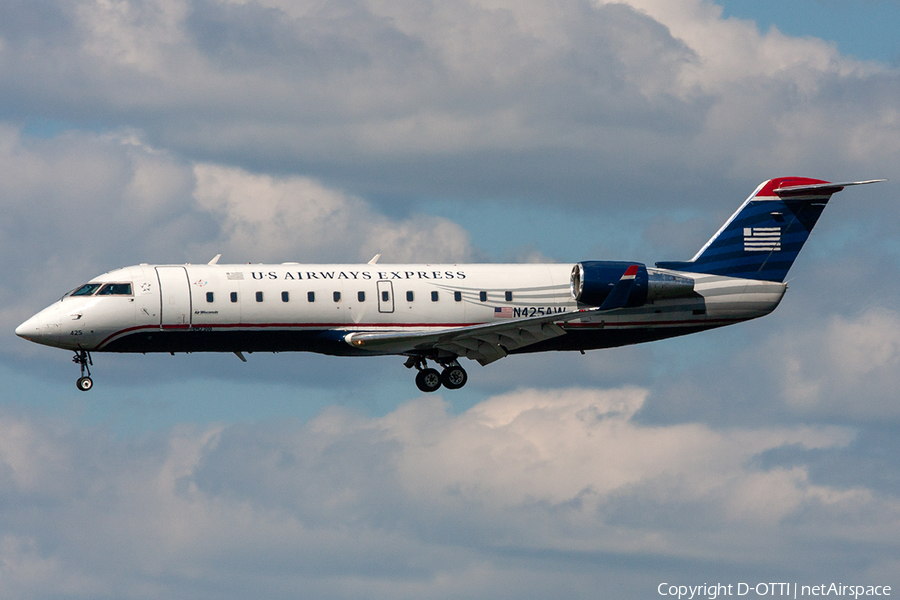 US Airways Express (Air Wisconsin) Bombardier CRJ-200LR (N425AW) | Photo 259856