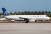 United Airlines Airbus A320-232 (N425UA) at  Ft. Lauderdale - International, United States
