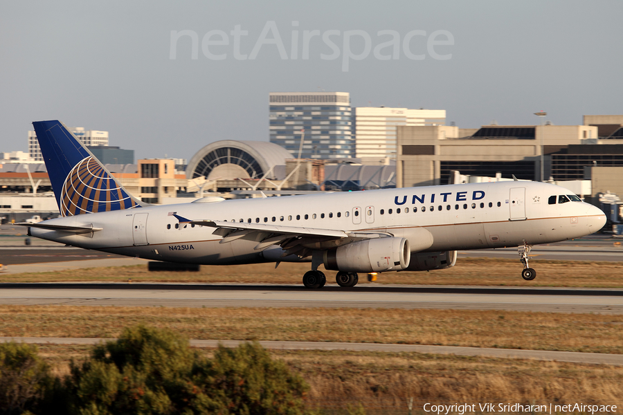 United Airlines Airbus A320-232 (N425UA) | Photo 77463
