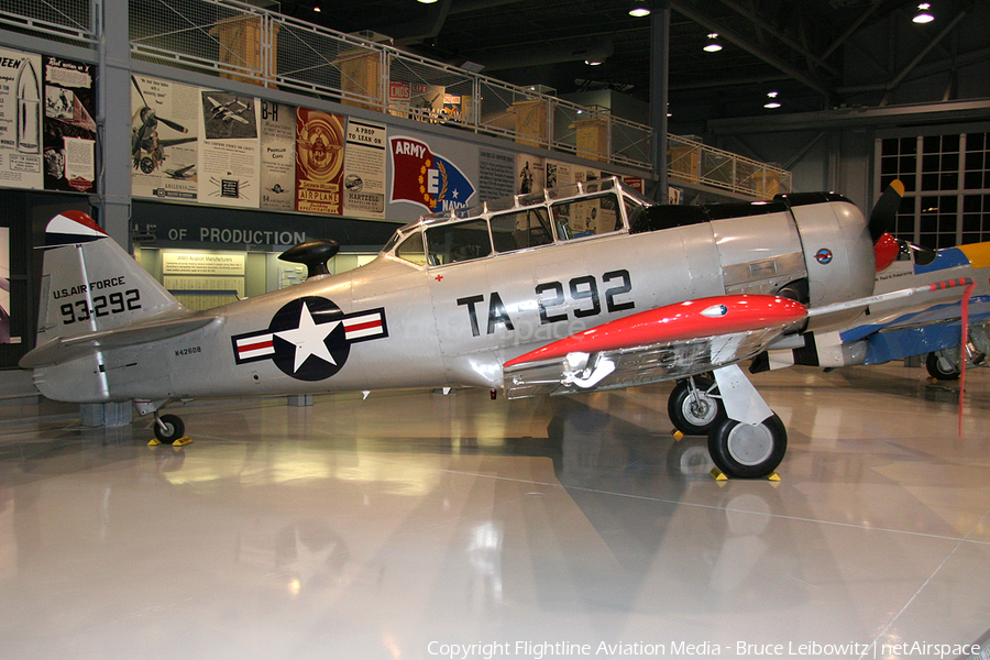 EAA Aviation Foundation North American T-6G Texan (N426DB) | Photo 170257