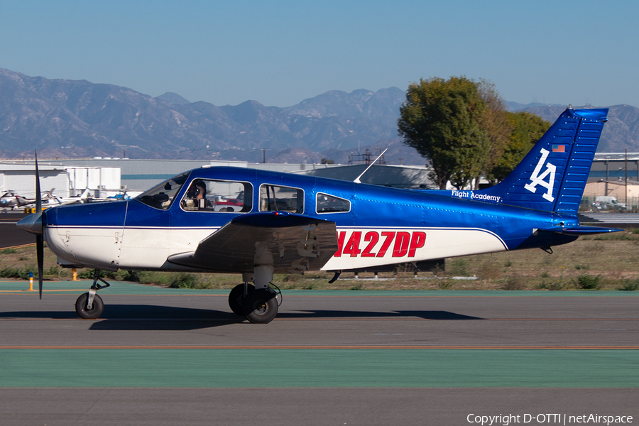 LA Flight Academy Piper PA-28-151 Cherokee Warrior (N427DP) | Photo 541199