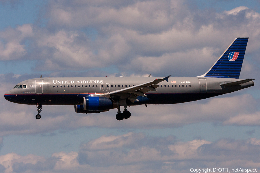 United Airlines Airbus A320-232 (N427UA) | Photo 259821