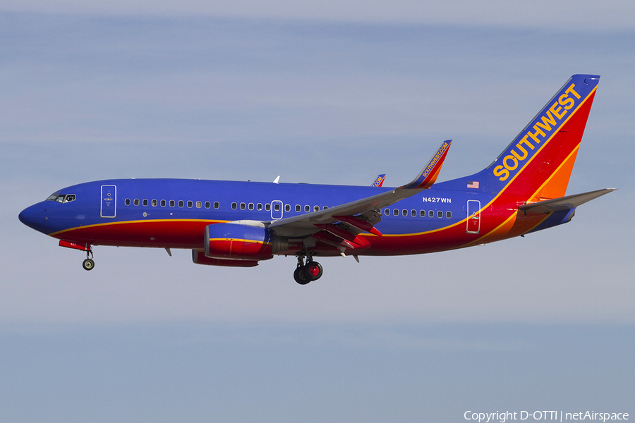 Southwest Airlines Boeing 737-7H4 (N427WN) | Photo 341724