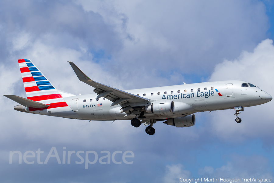 American Eagle (Republic Airlines) Embraer ERJ-175LR (ERJ-170-200LR) (N427YX) | Photo 237881