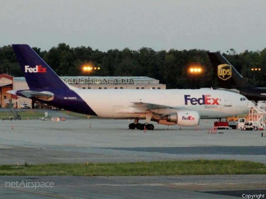 FedEx Airbus A310-203(F) (N428FE) | Photo 512896