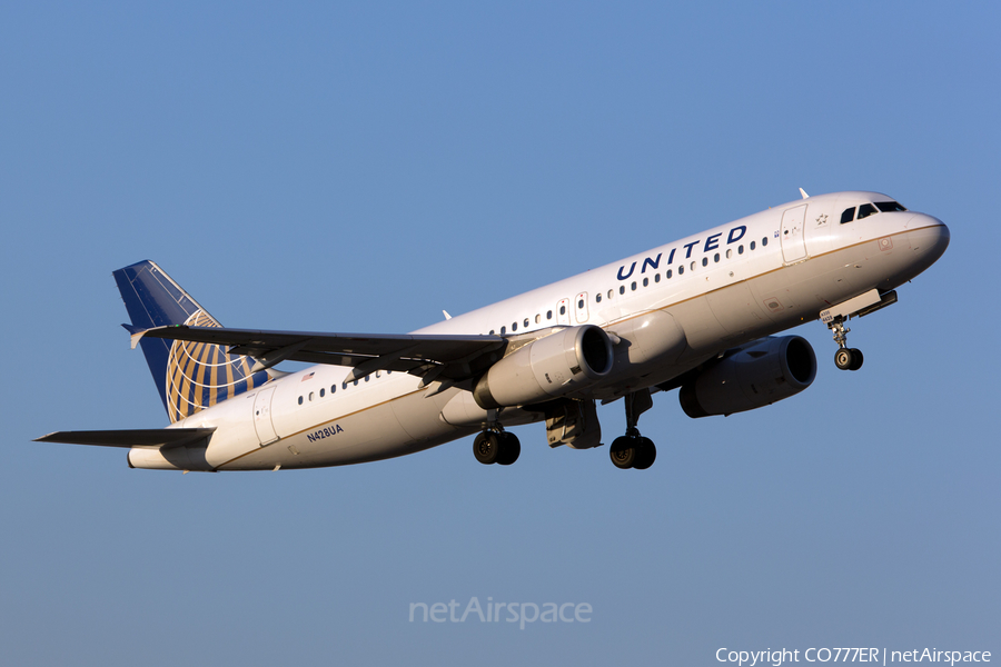 United Airlines Airbus A320-232 (N428UA) | Photo 45435
