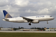 United Airlines Airbus A320-232 (N428UA) at  Miami - International, United States