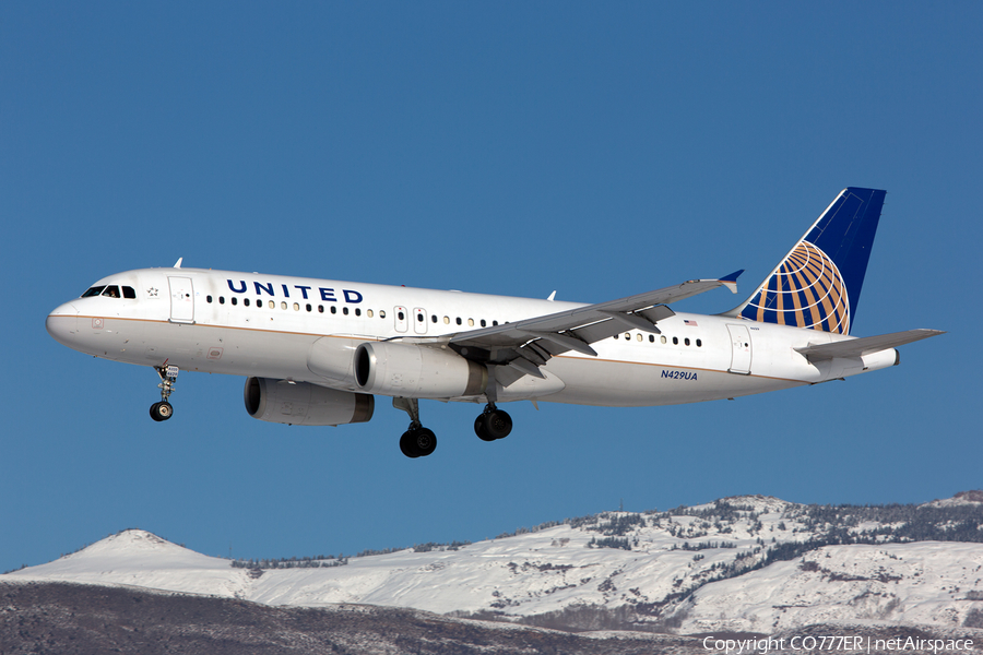 United Airlines Airbus A320-232 (N429UA) | Photo 36793