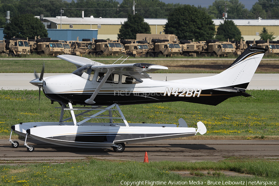 (Private) Cessna 182R Skylane (N42BH) | Photo 164148