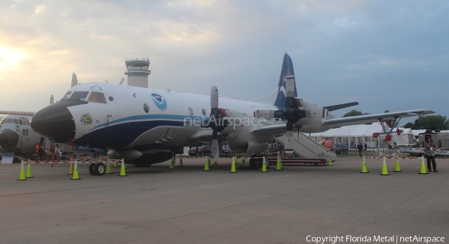 National Oceanic & Atmospheric Administration (NOAA) Lockheed WP-3D Orion (N42RF) | Photo 554982