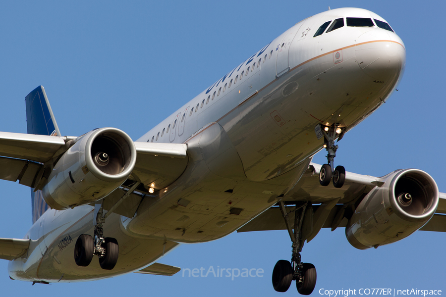 United Airlines Airbus A320-232 (N430UA) | Photo 57205