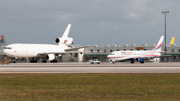 Xtra Airways Boeing 737-484 (N430XA) at  Miami - International, United States