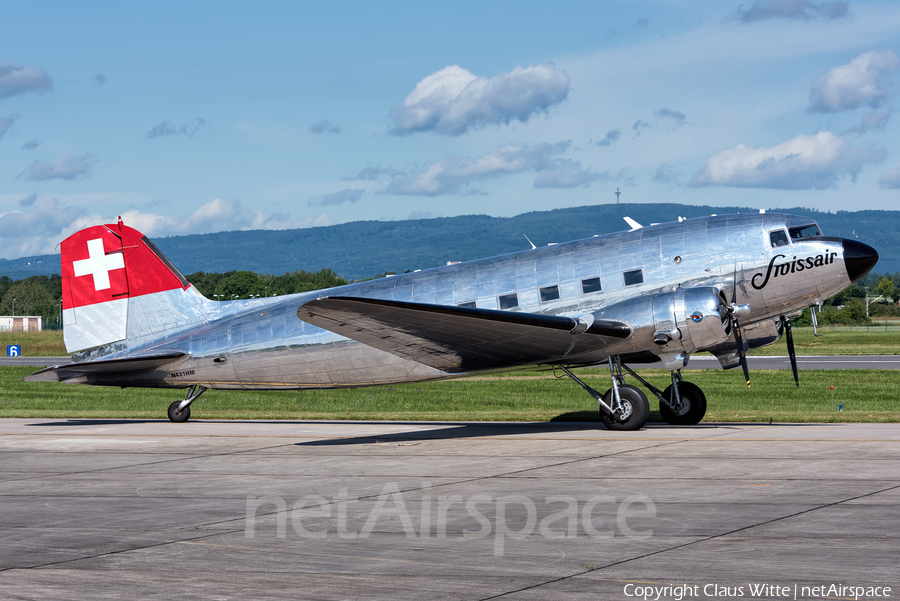 (Private) Douglas DC-3C-S1C3G (N431HM) | Photo 328509