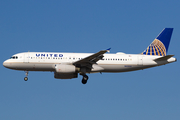United Airlines Airbus A320-232 (N432UA) at  Los Angeles - International, United States