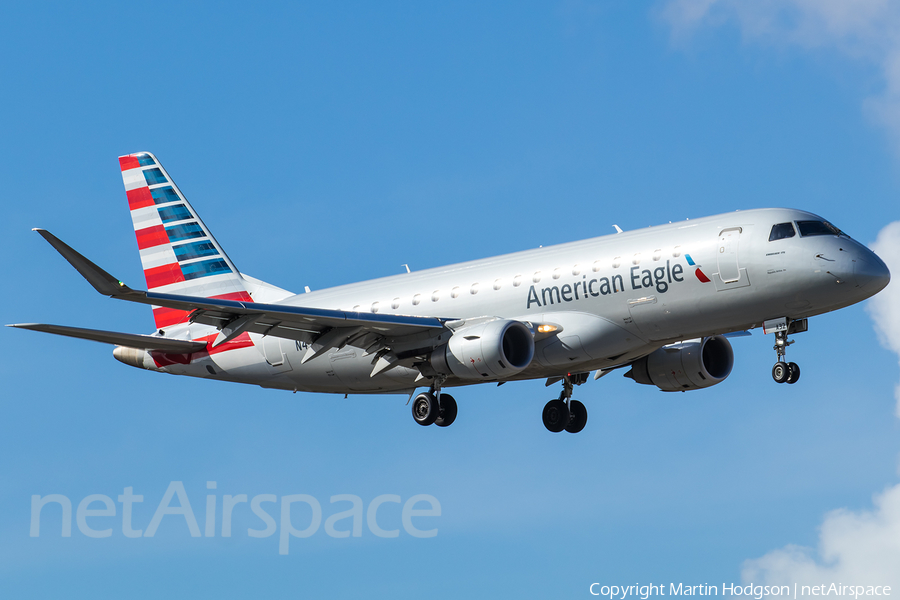 American Eagle (Republic Airlines) Embraer ERJ-175LR (ERJ-170-200LR) (N432YX) | Photo 257795