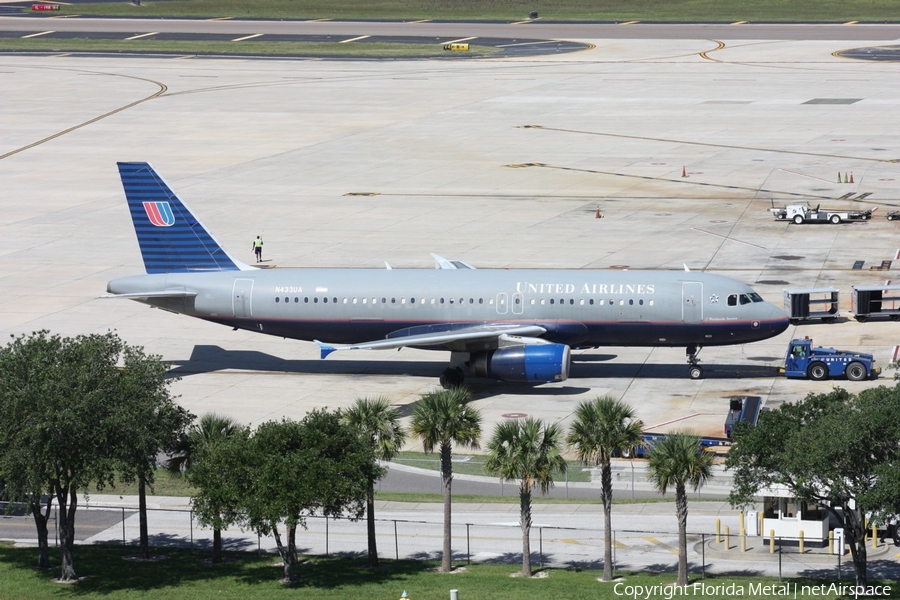 United Airlines Airbus A320-232 (N433UA) | Photo 300437