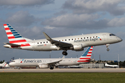 American Eagle (Republic Airlines) Embraer ERJ-175LR (ERJ-170-200LR) (N433YX) at  Miami - International, United States