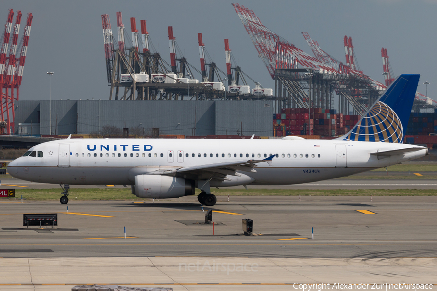 United Airlines Airbus A320-232 (N434UA) | Photo 158672