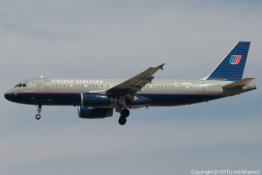 United Airlines Airbus A320-232 (N434UA) | Photo 185099