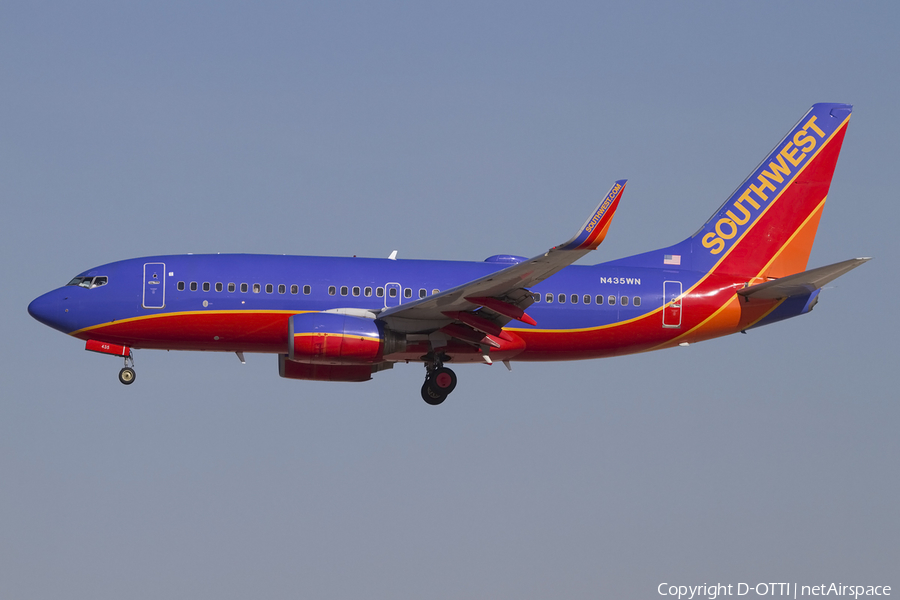 Southwest Airlines Boeing 737-7H4 (N435WN) | Photo 424642