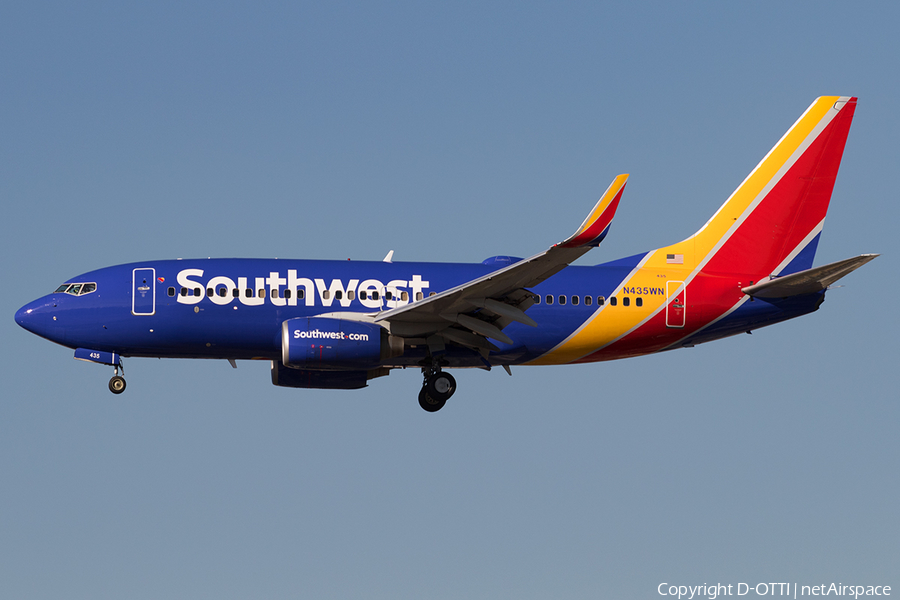 Southwest Airlines Boeing 737-7H4 (N435WN) | Photo 145218