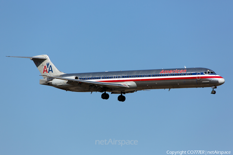 American Airlines McDonnell Douglas MD-83 (N437AA) | Photo 48566