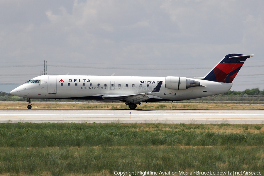 Delta Connection (SkyWest Airlines) Bombardier CRJ-200LR (N437SW) | Photo 151946